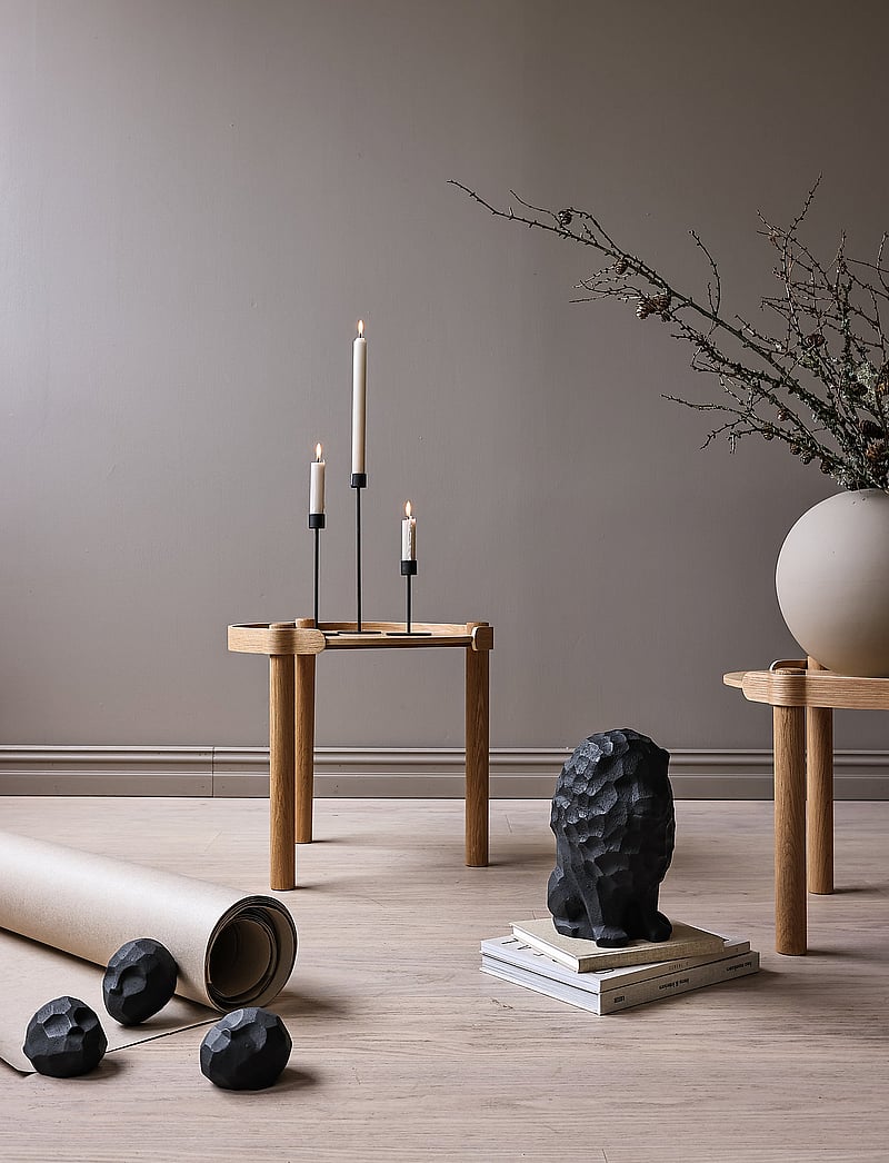 Cooee Design - Sculpture Pebble Head - portselanist kujukesed ja skulptuurid - black - 5