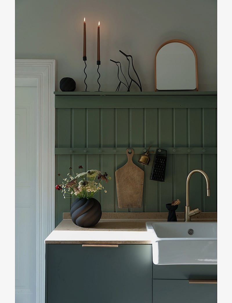 Cooee Design - Twist Ball vase - vasen - black - 1