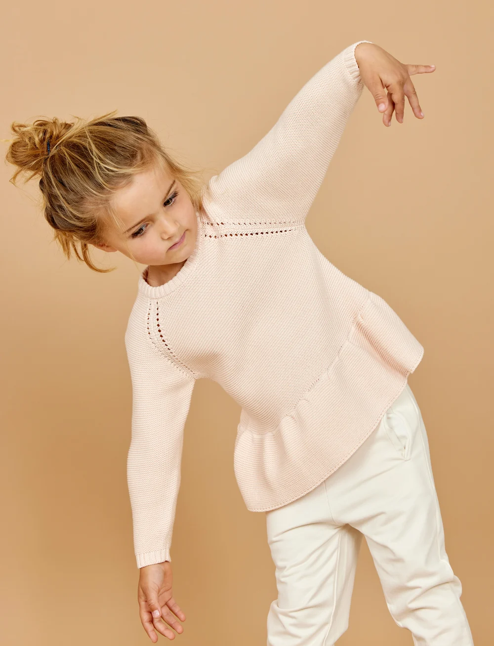 Copenhagen Colors - KNITTED PULLOVER W. FRILL - pullover - soft pink - 3