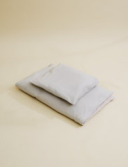 Copenhagen Colors - FUTURE BABY BED LINEN W. STRIPES - sängkläder - lt. grey/soft pink core - 3