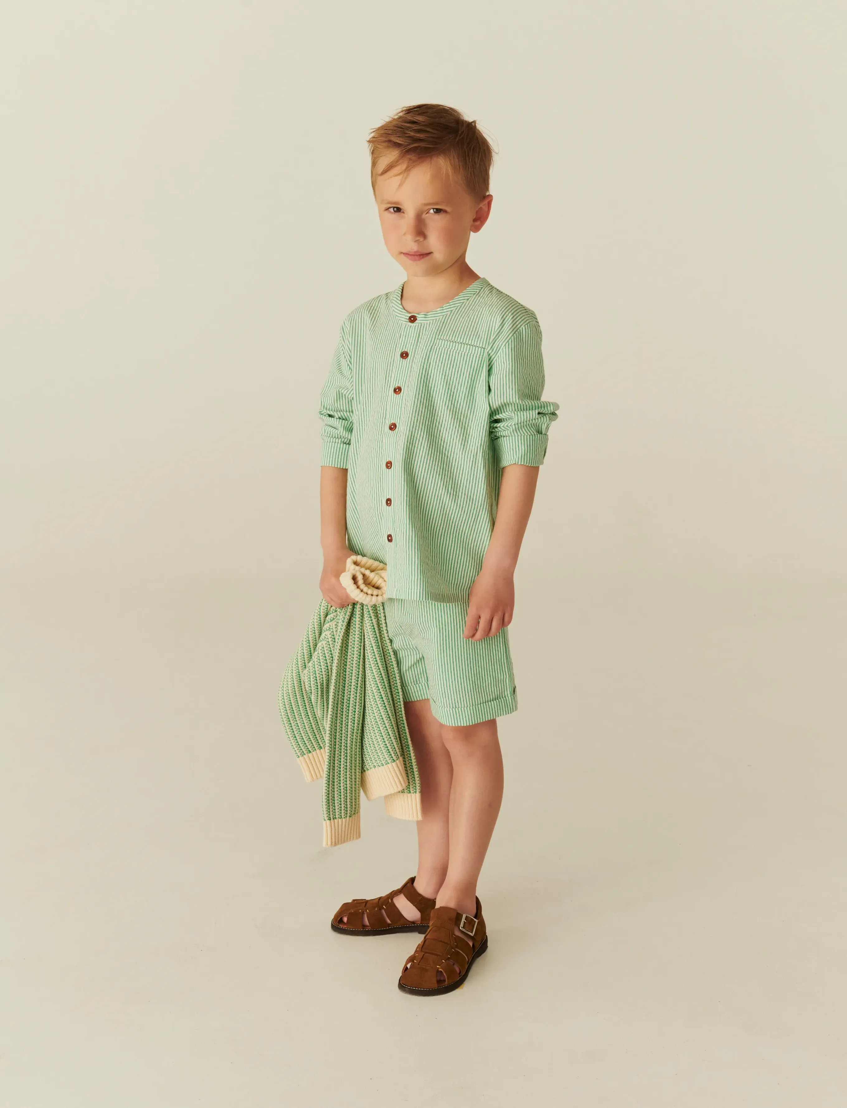 Copenhagen Colors SEERSUCKER SHORTS SPORTY - Shorts - SHARP GREEN W CREAM STRIPE / green