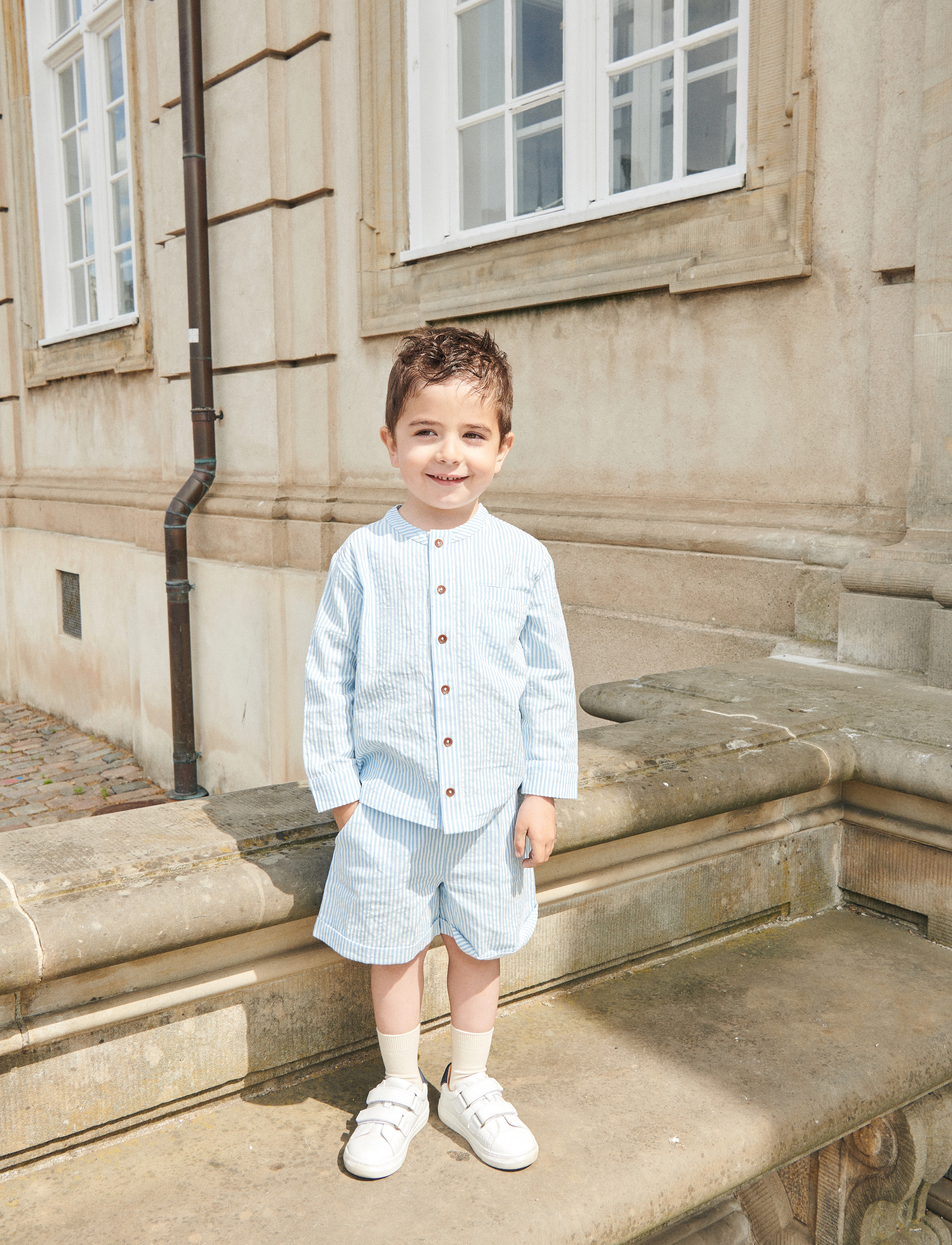 Copenhagen Colors - SEERSUCKER SHORTS SPORTY - shorts casual - sky blue w cream stripe - 4