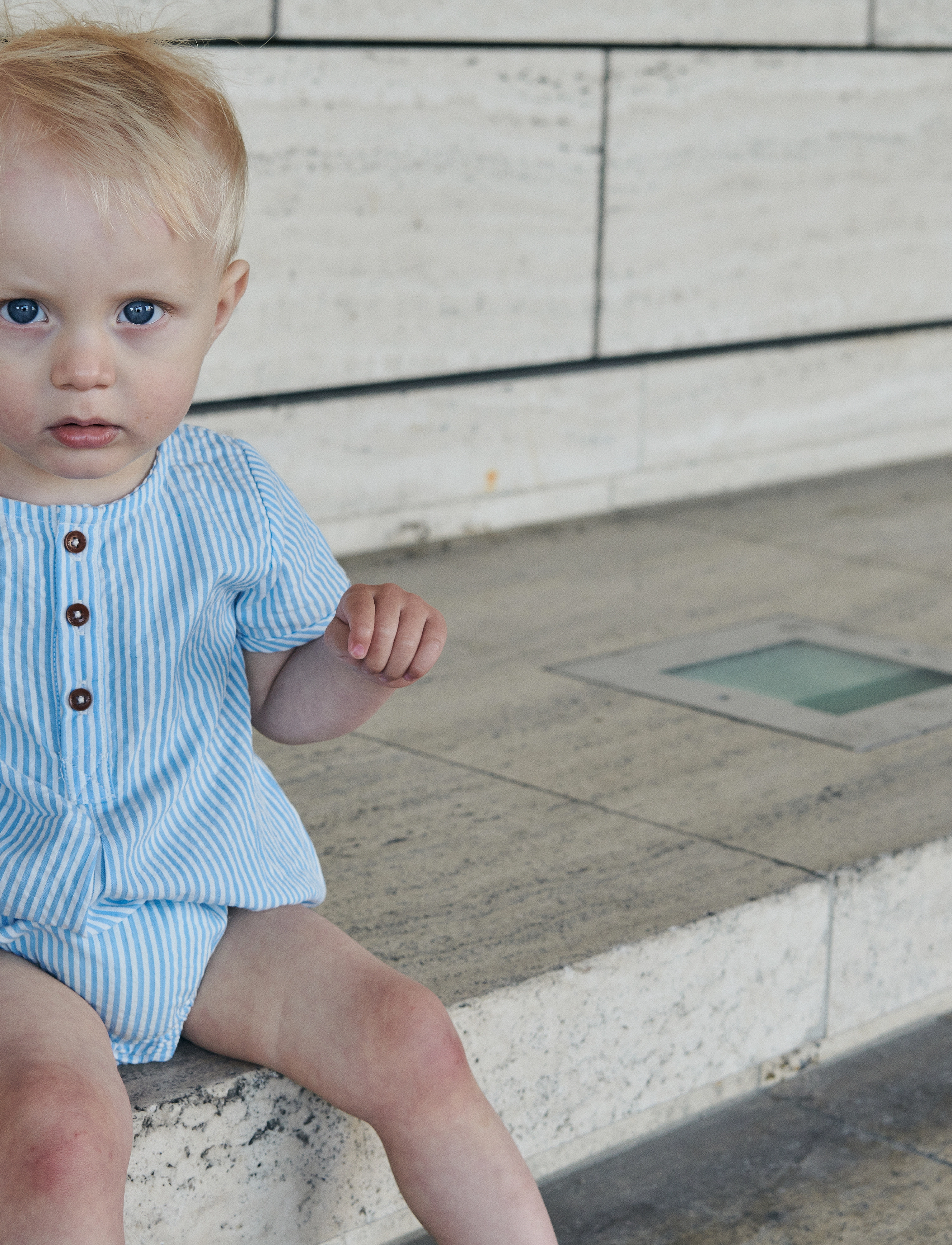 Copenhagen Colors - SEERSUCKER ROMPER W. SLEEVES - kortærmede - sky blue w cream stripe - 3