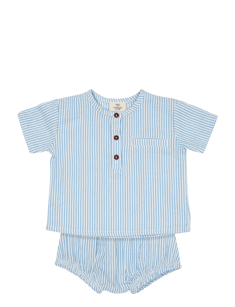 Copenhagen Colors - SEERSUCKER BABY SET - sets mit kurzärmeligem t-shirt - sky blue w cream stripe - 0