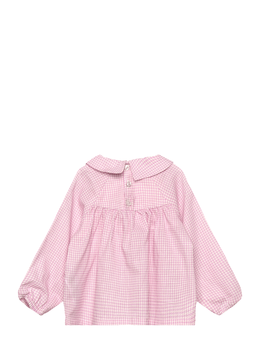 Copenhagen Colors - HOUNDSTOOTH BLOUSE W. HANDMADE EMB. SMOCK - blusen & tuniken - syringa comb - 1
