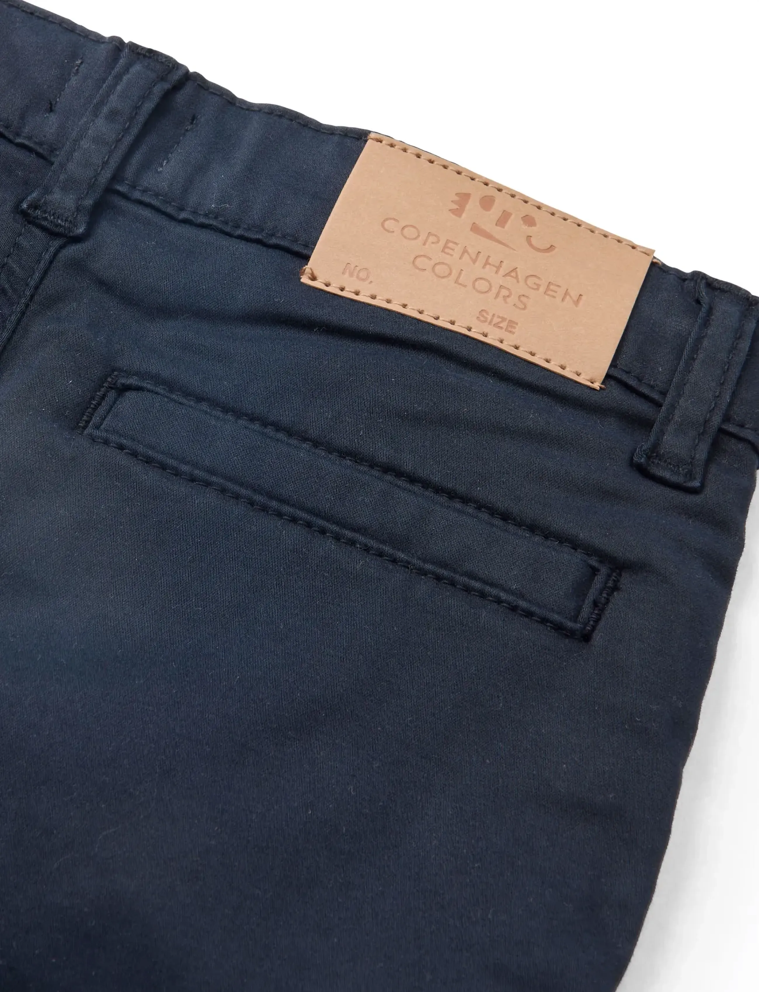 Copenhagen Colors - TWILL SHORTS W. CUFF - chino shorts - navy - 3