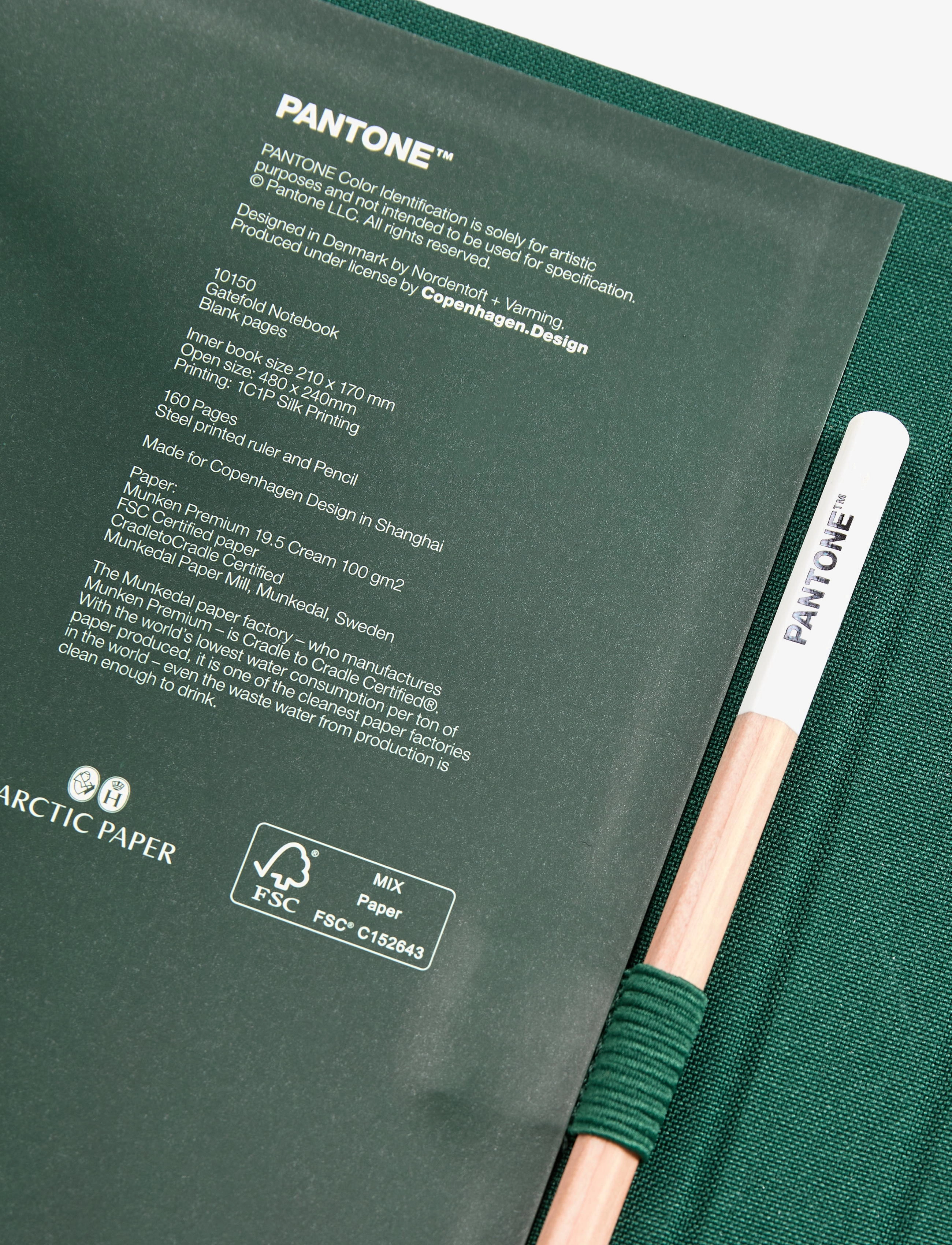 PANTONE - PANTONE NEW NOTEBOOK WITH PENCIL. / LINED - calendars & notebooks - dark green 19-5232 - 2