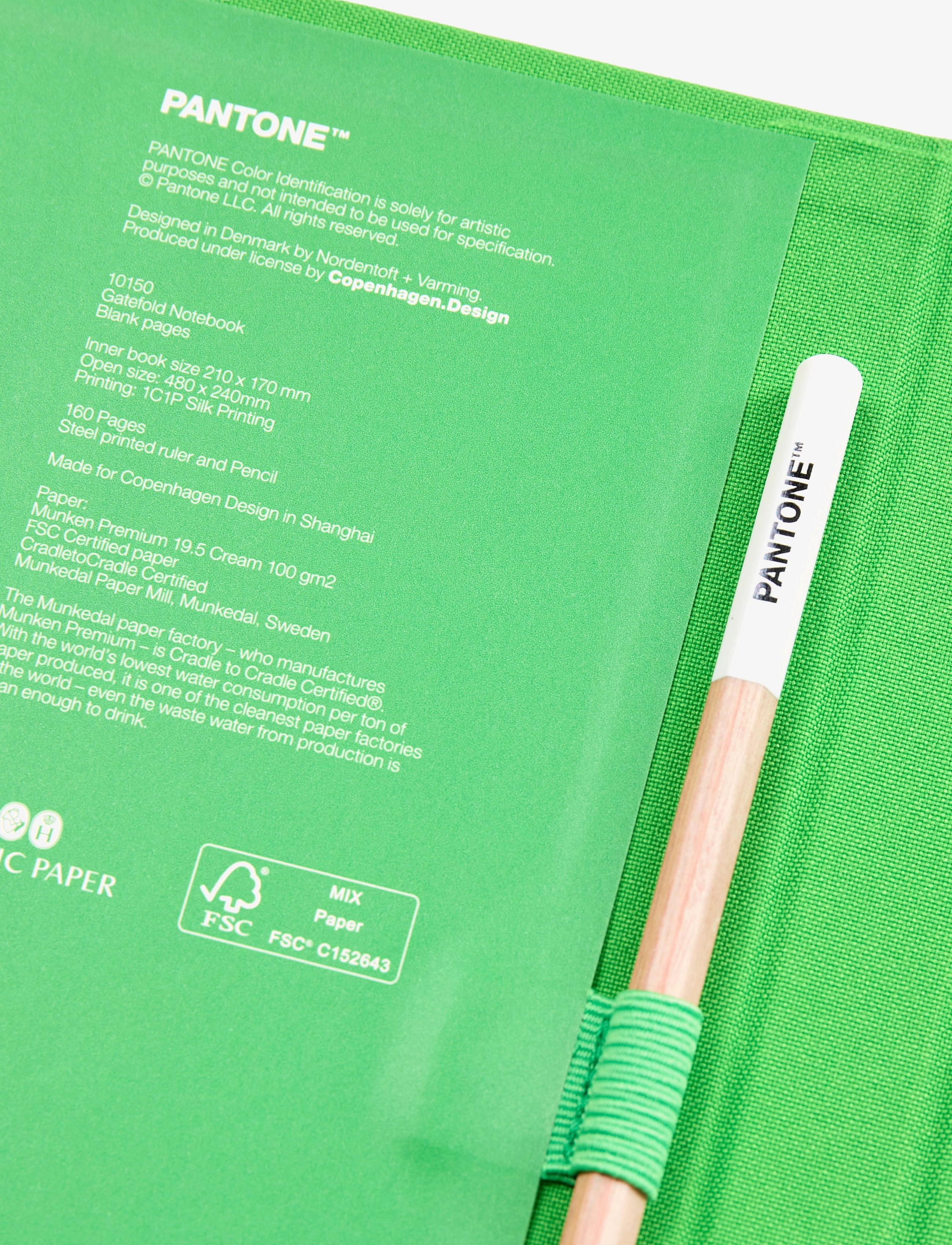 PANTONE - PANTONE NEW NOTEBOOK WITH PENCIL. / LINED - kalendere & notesbøger - green 16-6340 - 2