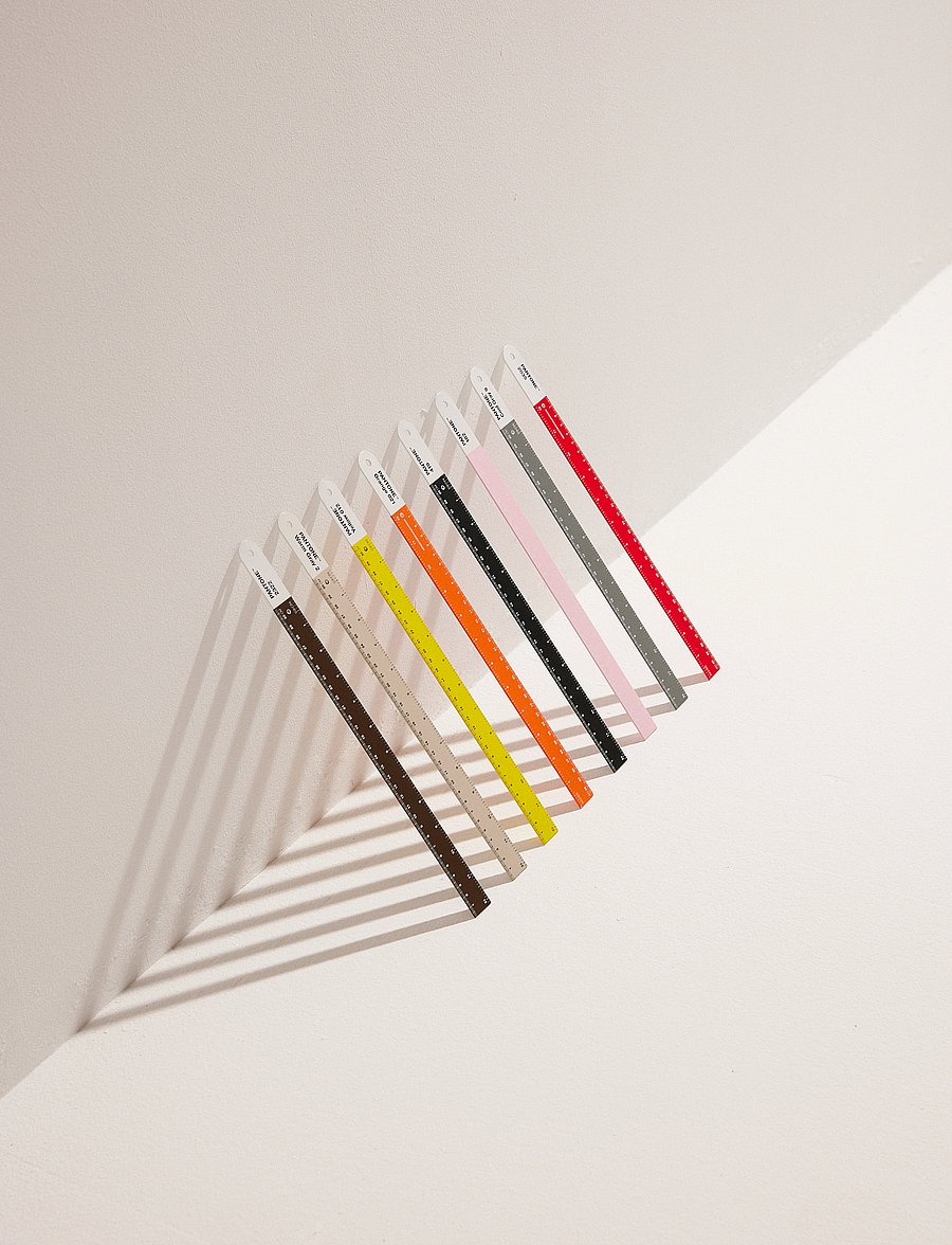 PANTONE - RULER - lauatarvikud - cool gray 9 c - 0