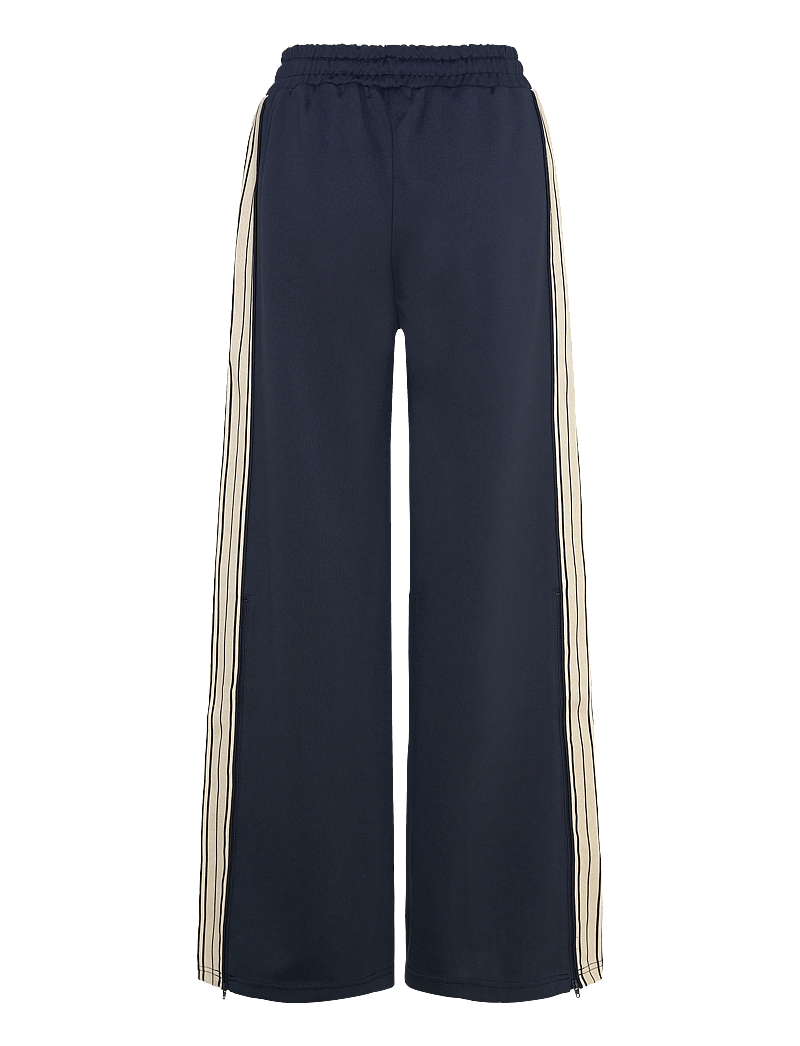 Copenhagen Muse - CMADA-SWEATPANTS - hosen mit weitem bein - total eclipse - 2