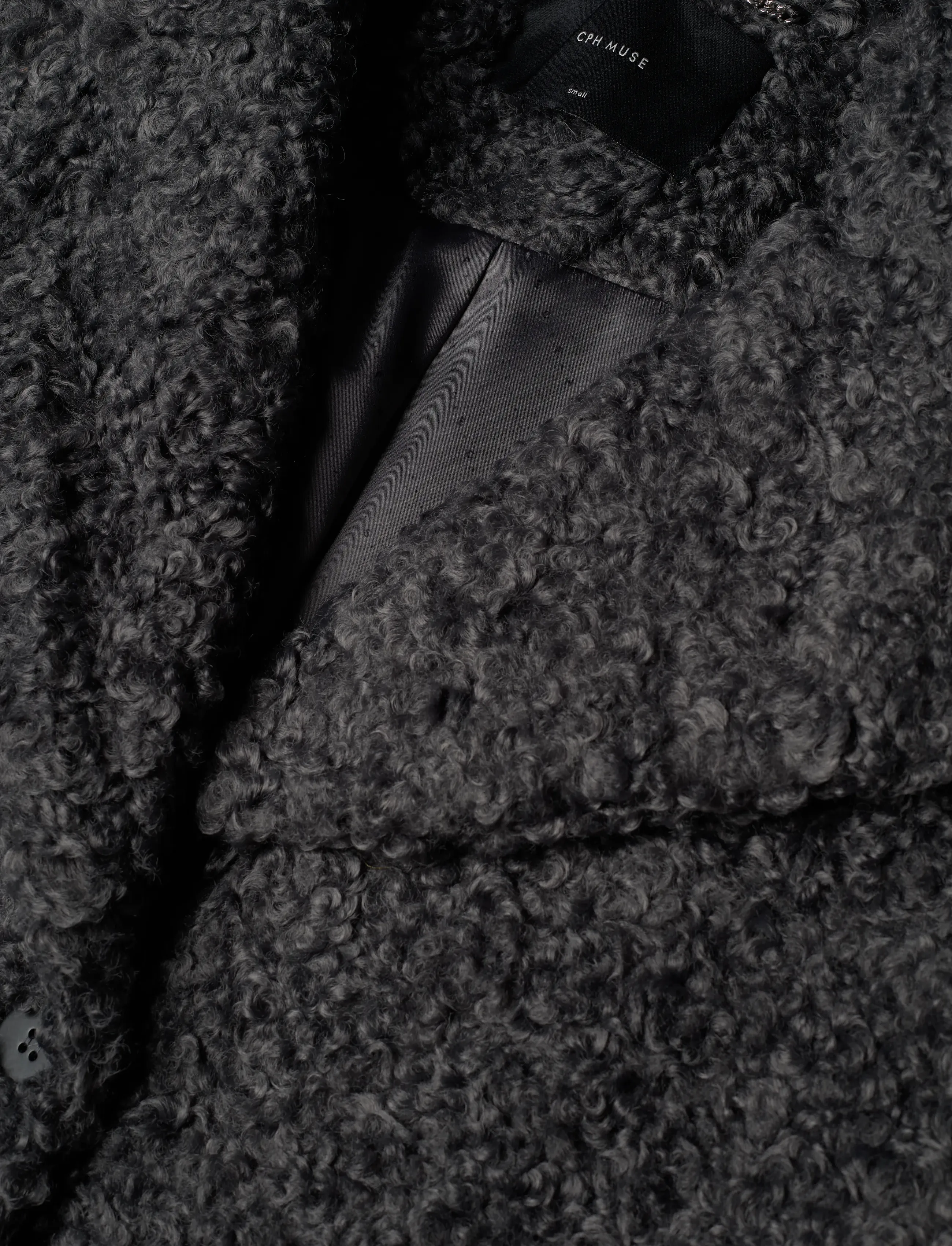 Copenhagen Muse - CMCURLY-COAT is a coat in a premium, curly material with wide shoulders, front p - kunstpelz - dark grey - 2