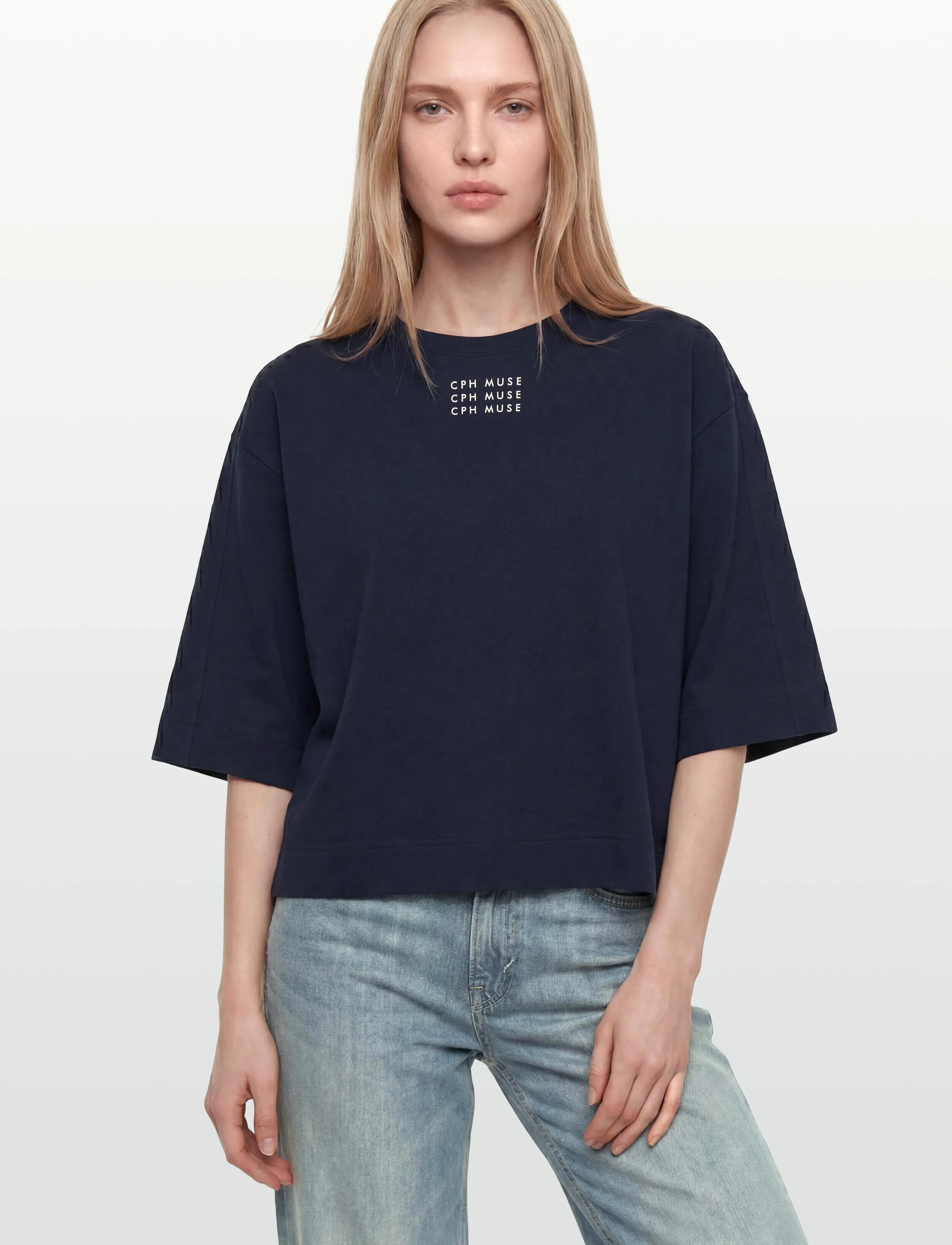 Copenhagen Muse - CMMUSE-TEE - total eclipse w. jet stream - 3