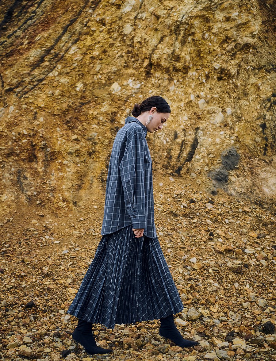 Copenhagen Muse - CMAURORA-SHIRT - gray pinstripe w. black - 3
