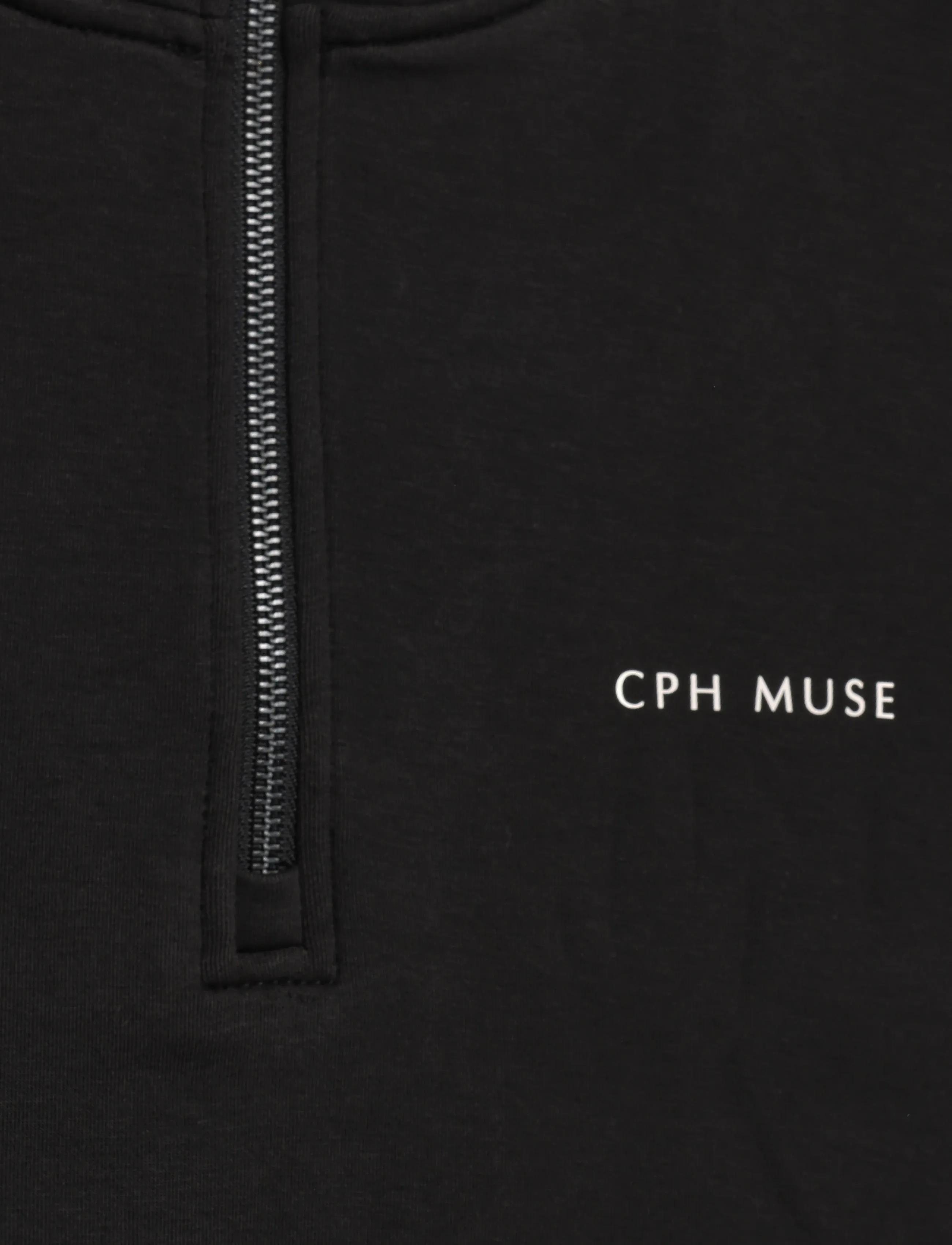Copenhagen Muse - CMSCUBE-SWEATSHIRT - crop tops - black - 2