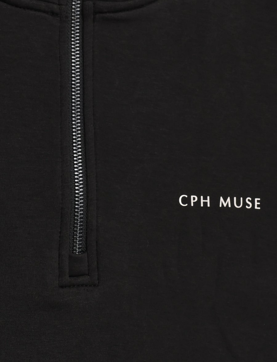Copenhagen Muse - CMSCUBE-SWEATSHIRT - crop tops - black - 2
