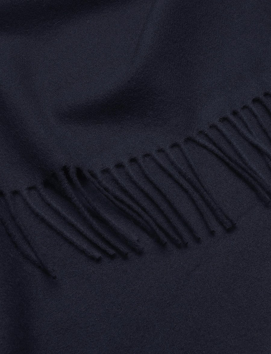 Copenhagen Studios - CPH SHAWL 18 wool navy blue - kaschmir - navy blue - 3