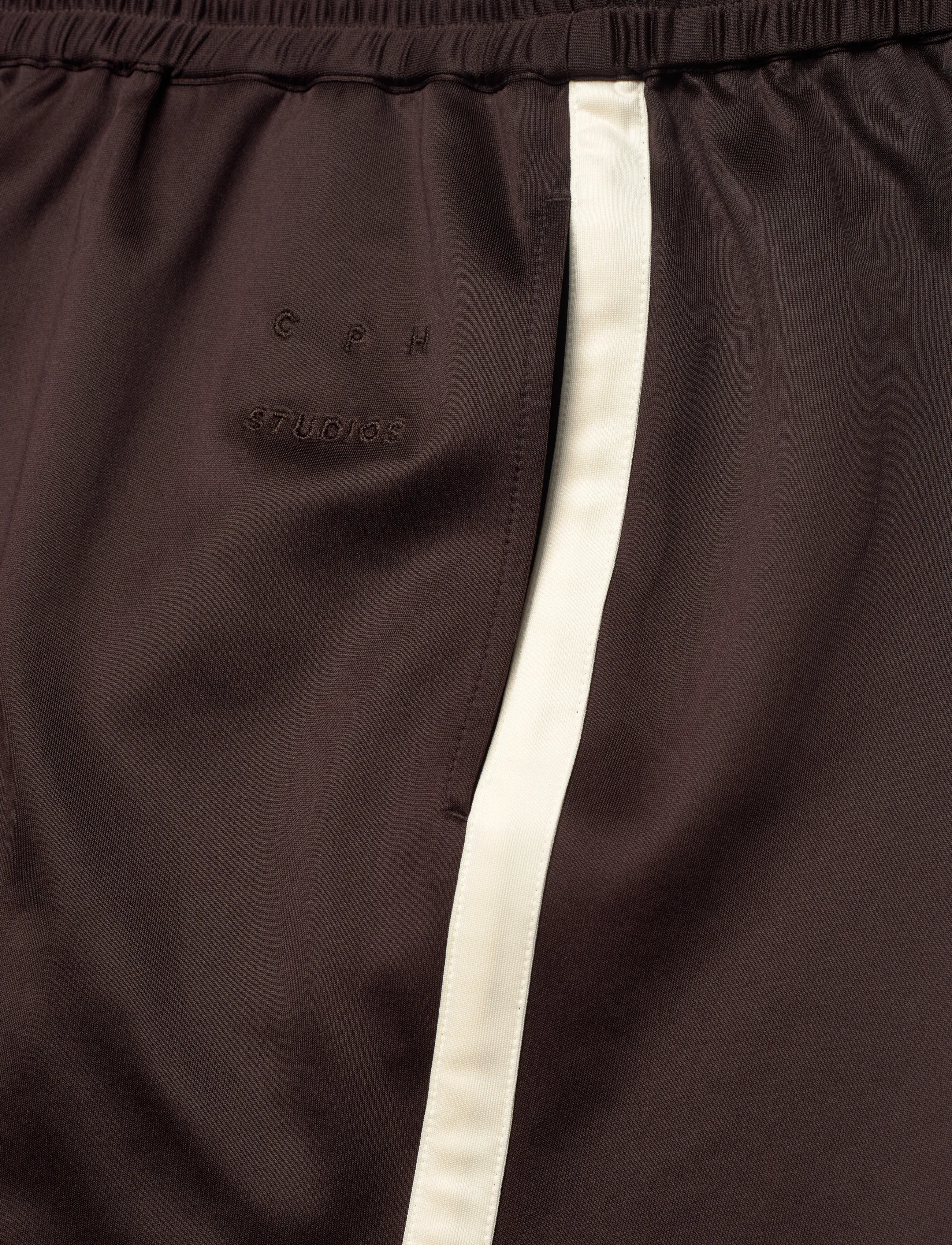 Copenhagen Studios - CPH TRACK SHORTS 1 synthetic black - lühikesed dressipüksid - brown - 4