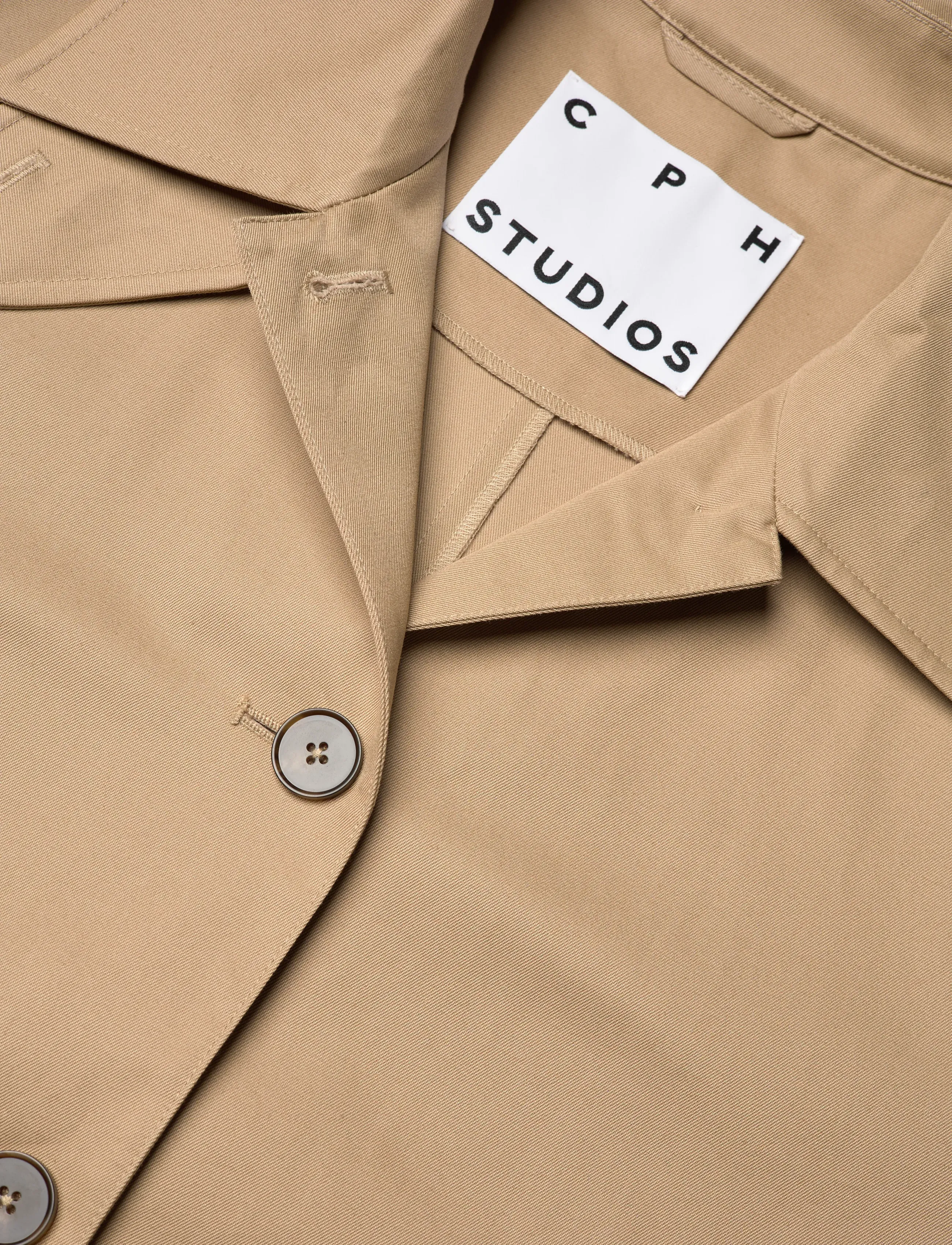 Copenhagen Studios - CPH TRENCHCOAT 2 cotton burgundy - trenchcoats - beige - 5