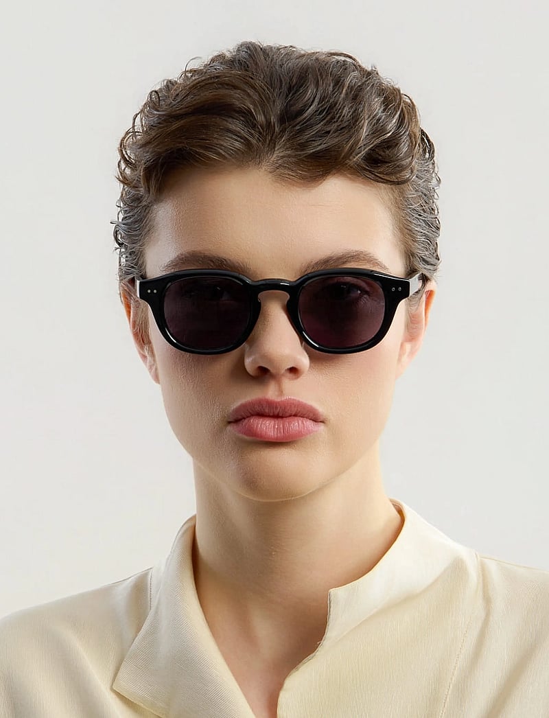 Corlin Eyewear - Idris Black Black - runde form - black - 4