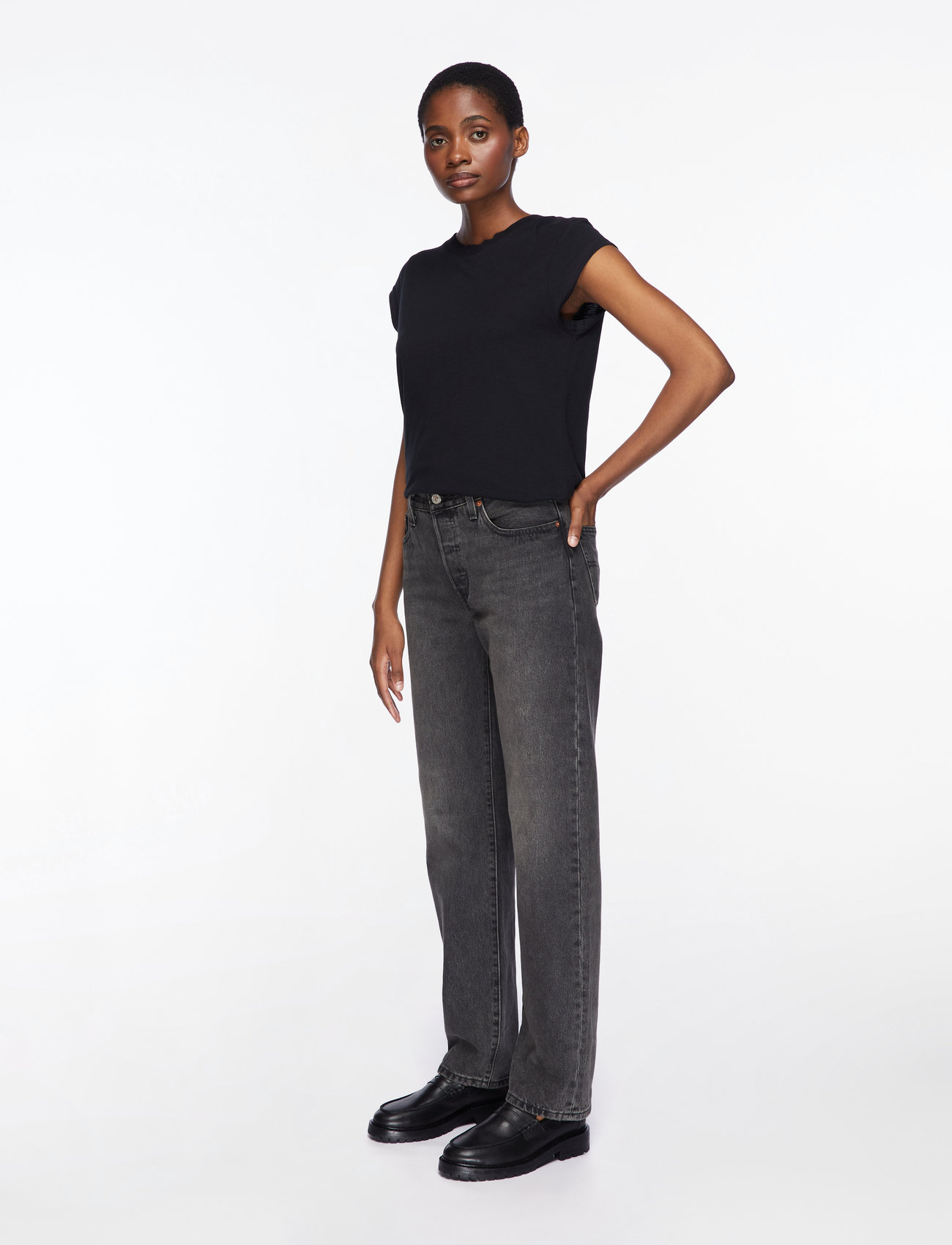 Coster Copenhagen - CC Heart basic round-neck t-shirt - t-shirts - black - 3