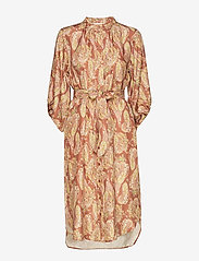 Coster Copenhagen - Dress w. long sleeves in paisley pr - midikleider - paisley print - 0