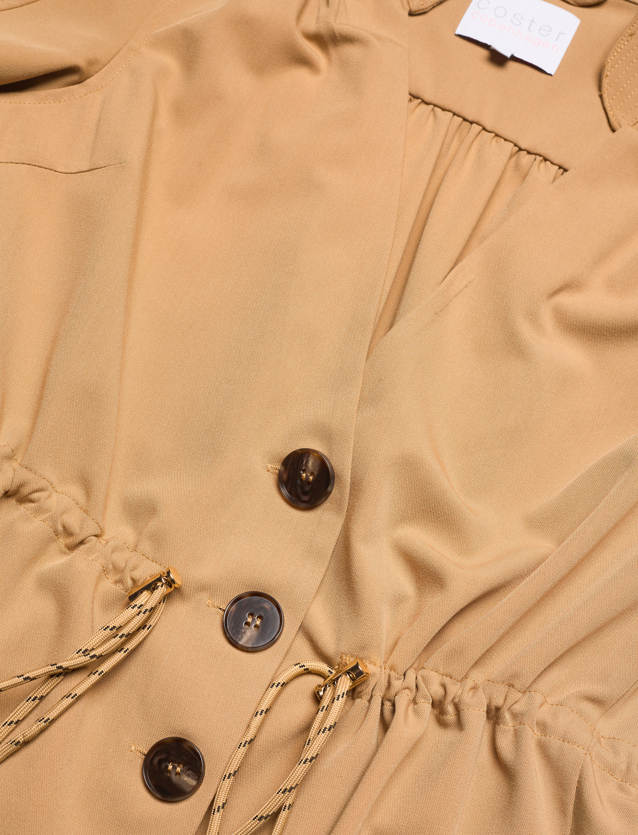 Coster Copenhagen - Jacket w. volume sleeves and tie-st - golden beige - 2