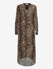 Coster Copenhagen - Dress in leopard print - maxi kjoler - leo print - 0