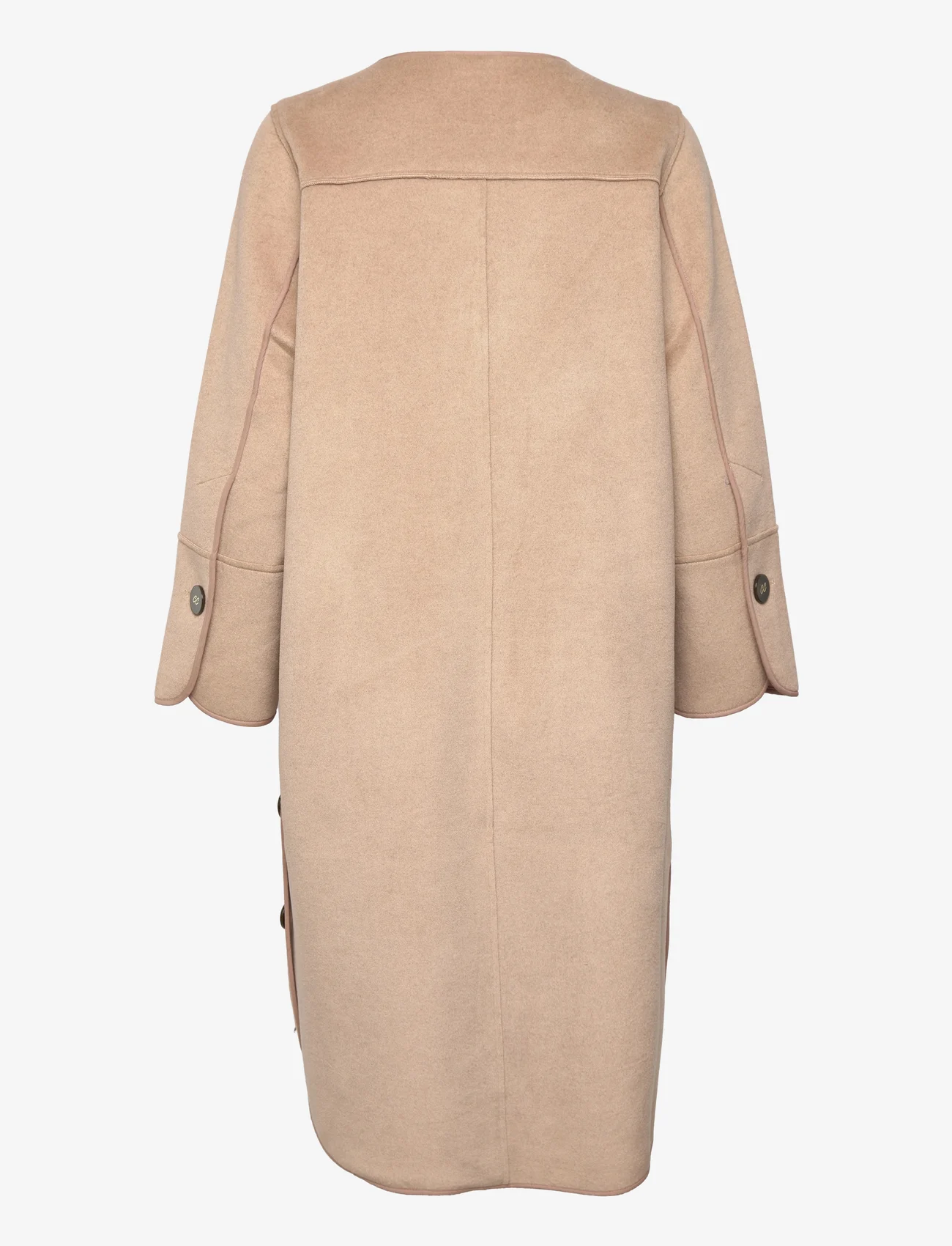 Coster Copenhagen - Coat with button detail - sand brown - 1