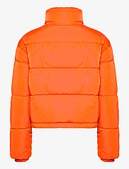 Coster Copenhagen - Short puffer jacket - dunjakker - hot orange - 1