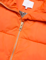 Coster Copenhagen - Short puffer jacket - donsjassen - hot orange - 2