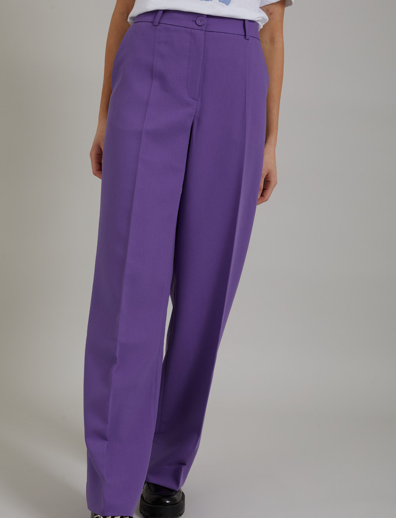 Coster Copenhagen - Pants with wide legs - Petra fit - bukser med brede ben - warm purple - 0