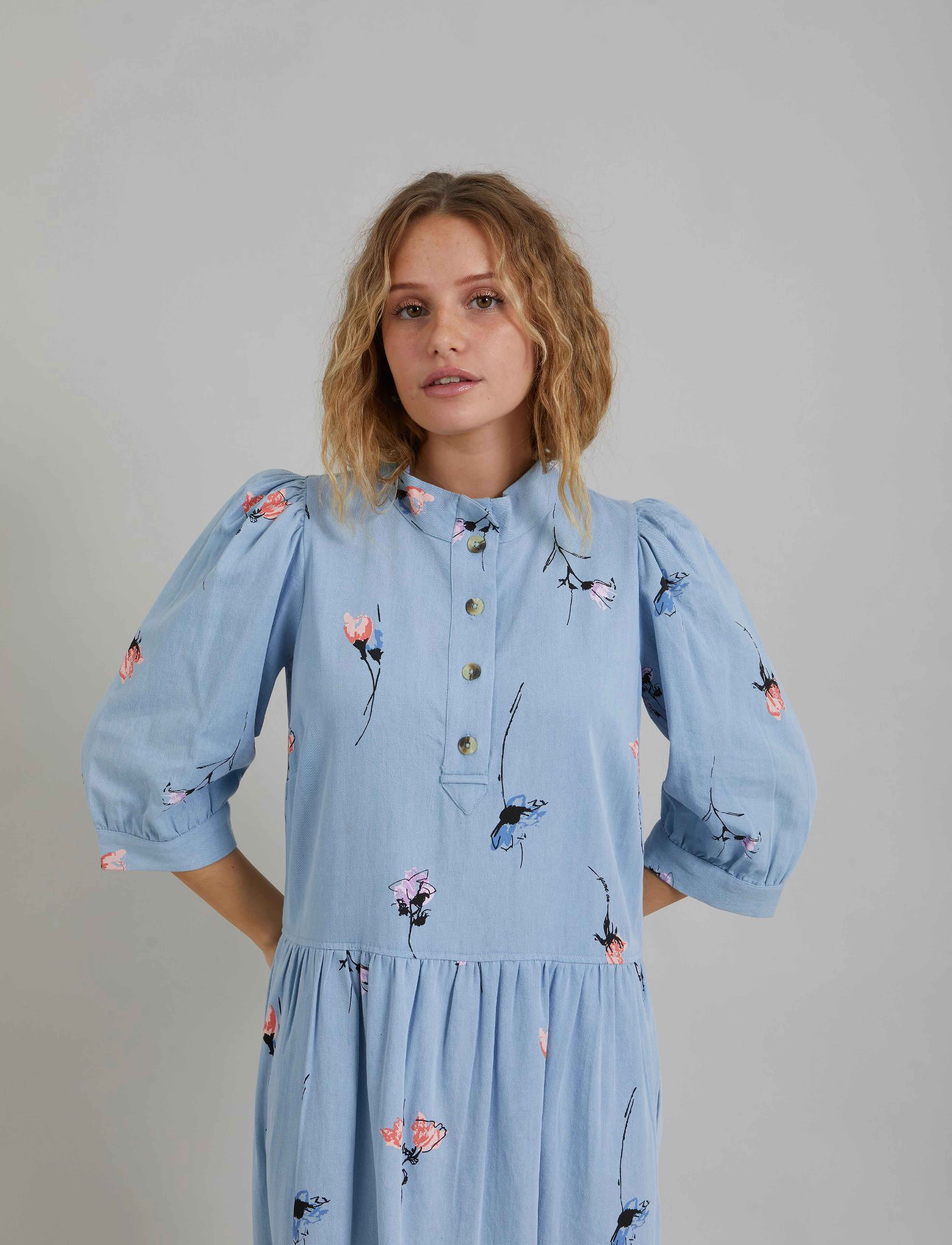 Coster Copenhagen - Long dress with denim flower print - flower denim print - 3