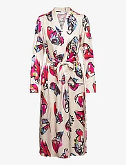Coster Copenhagen - Dress in butterfly print - wrap dresses - butterfly print - 0
