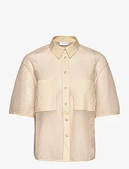 Coster Copenhagen - Mesh shirt - kortärmade skjortor - vanilla - 0