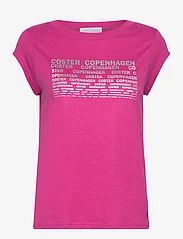 Coster Copenhagen - T-shirt with Coster print - Cap sle - t-shirts - berry - 0