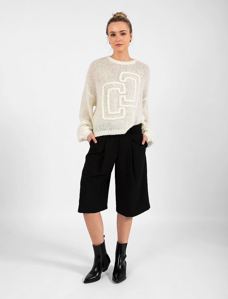 Coster Copenhagen - Knit with large emblem - neulepuserot - creme - 0