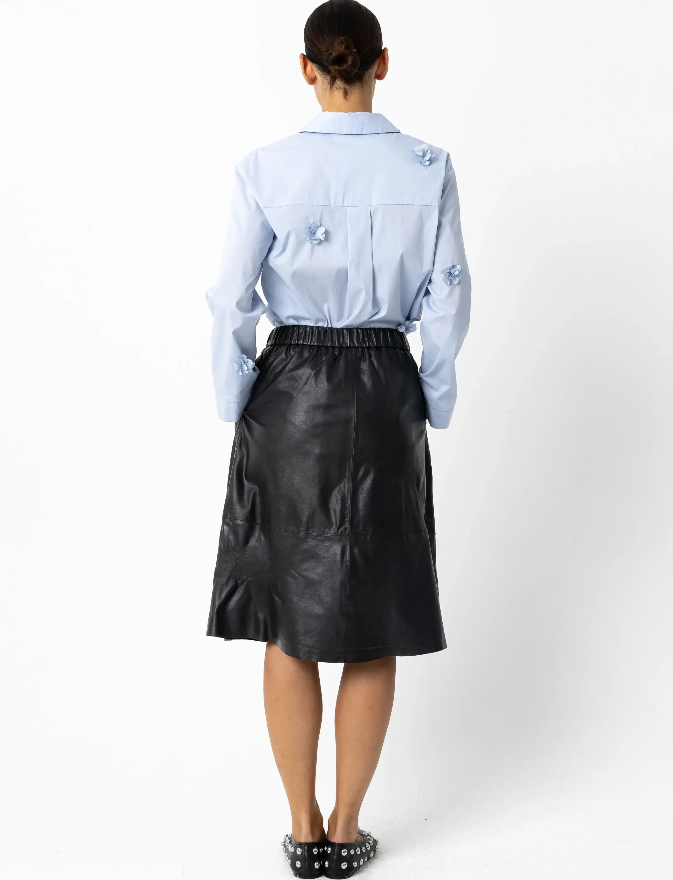 Coster Copenhagen - Shirt with flowers - pikkade varrukatega särgid - bright blue - 3