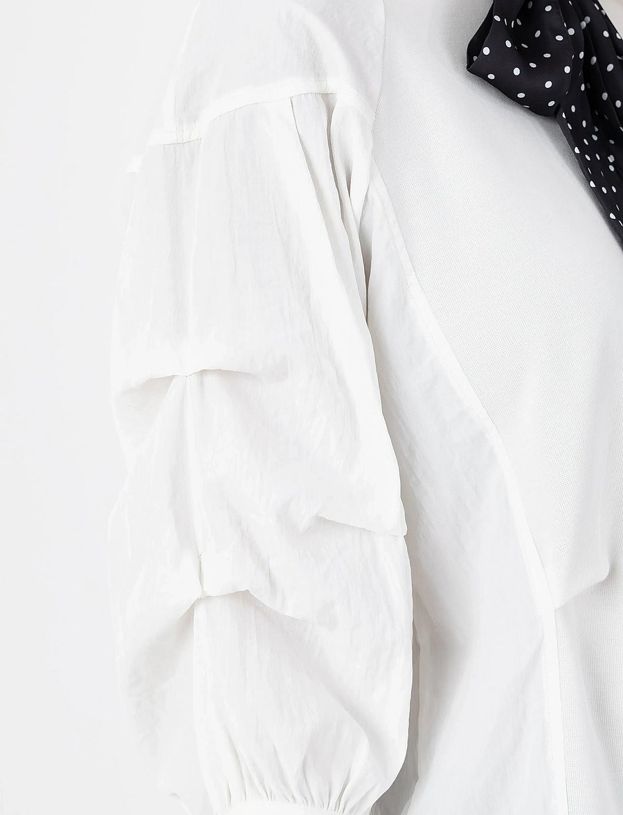 Coster Copenhagen - Blouse with mix puffy sleeves - lühikeste varrukatega pluusid - off white - 0