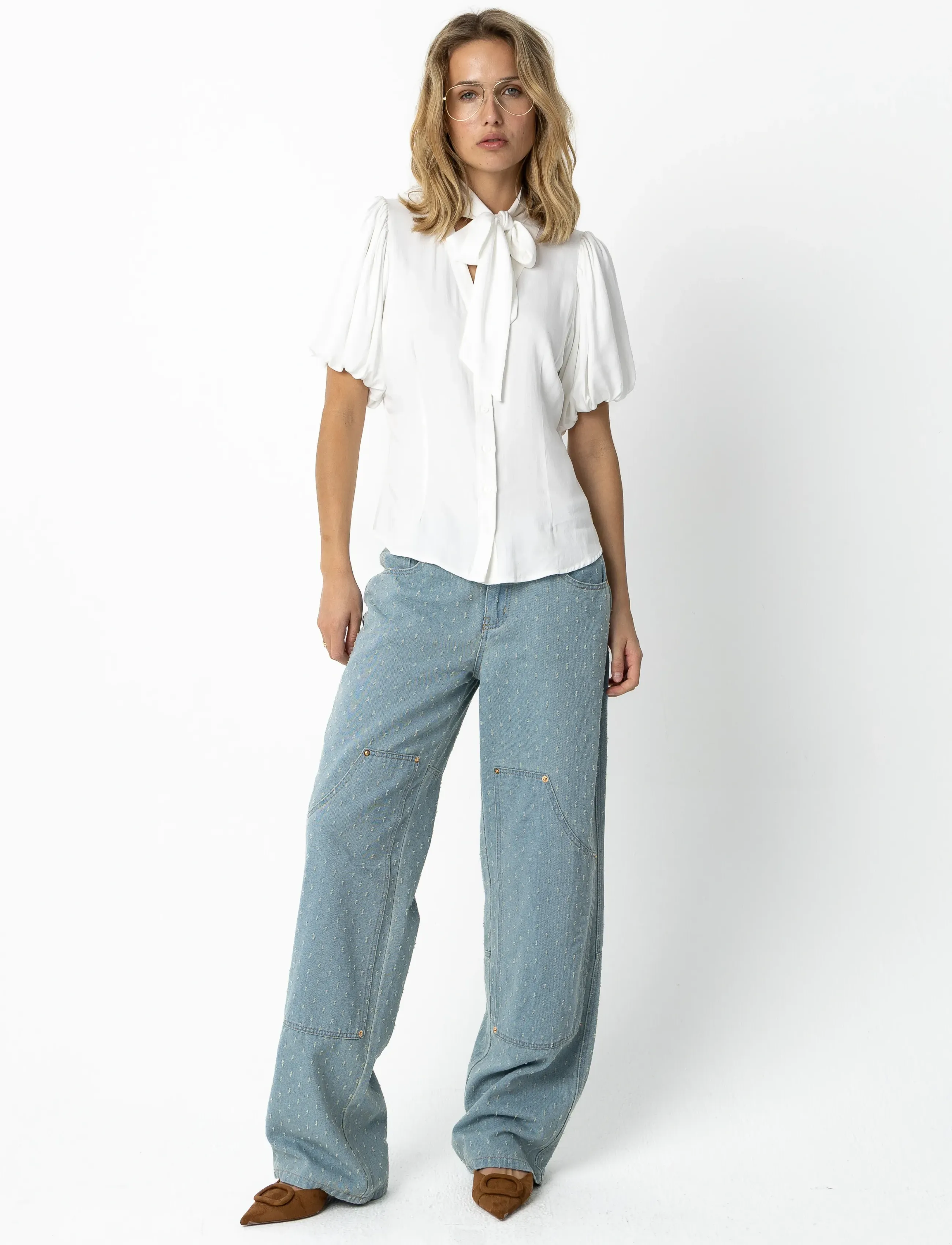 Coster Copenhagen - Blouse with ribbon collar - kurzärmelige blusen - white - 5