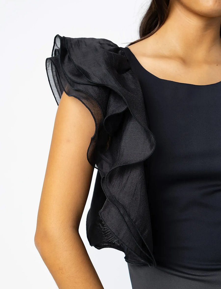 Coster Copenhagen - Top with ruffle sleeves - kurzärmelige blusen - black - 0