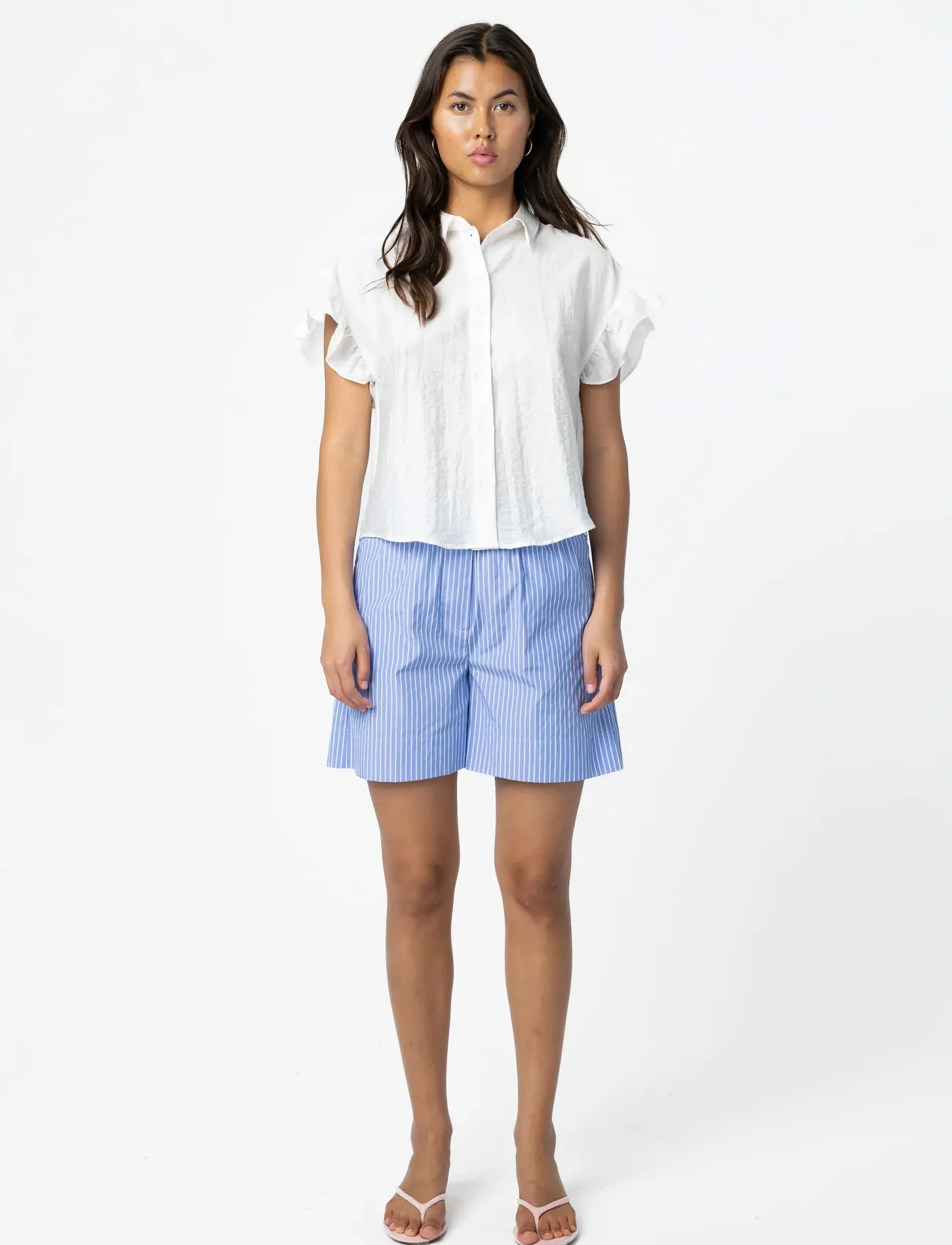 Coster Copenhagen Shirt With Ruffle Sleeves, 42, White, Skjorter > Kortærmede, Dame