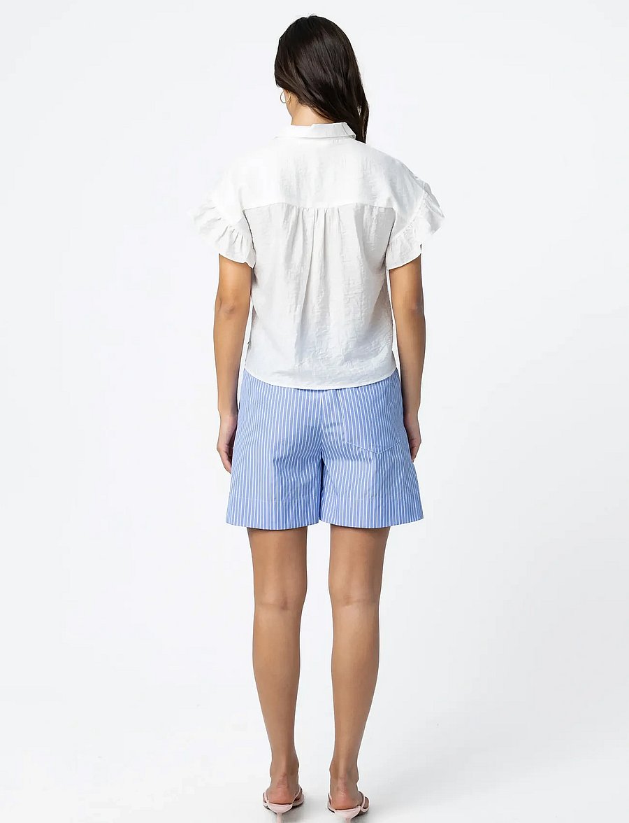 Coster Copenhagen - Shirt with ruffle sleeves - chemises à manches courtes - white - 3