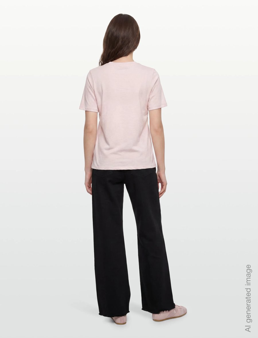 Coster Copenhagen - Tee with Heart embroidery - t-shirts - daisy pink - 4