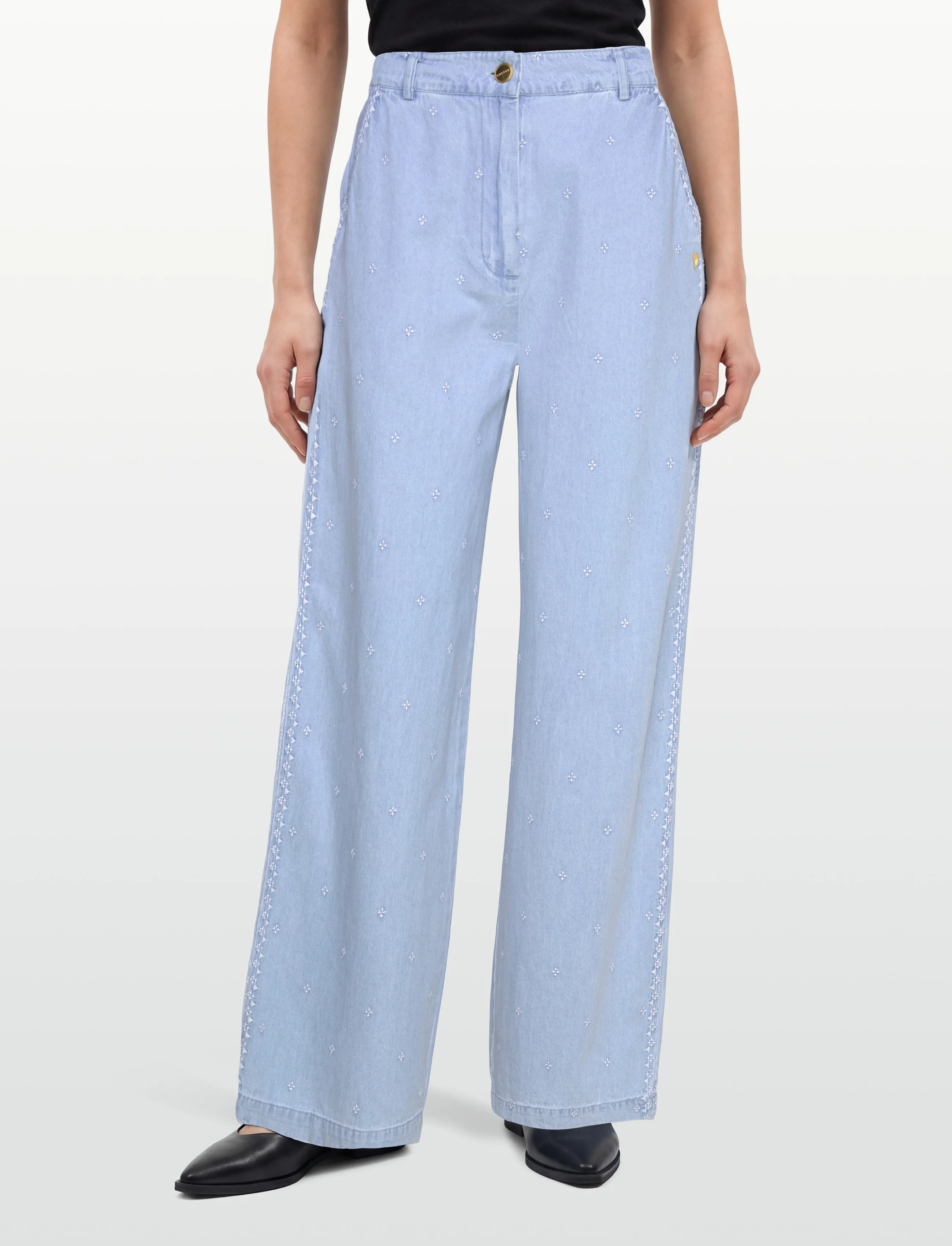 Coster Copenhagen - Denim pants with embroidery - Petra - víðar gallabuxur - light blue denim - 3