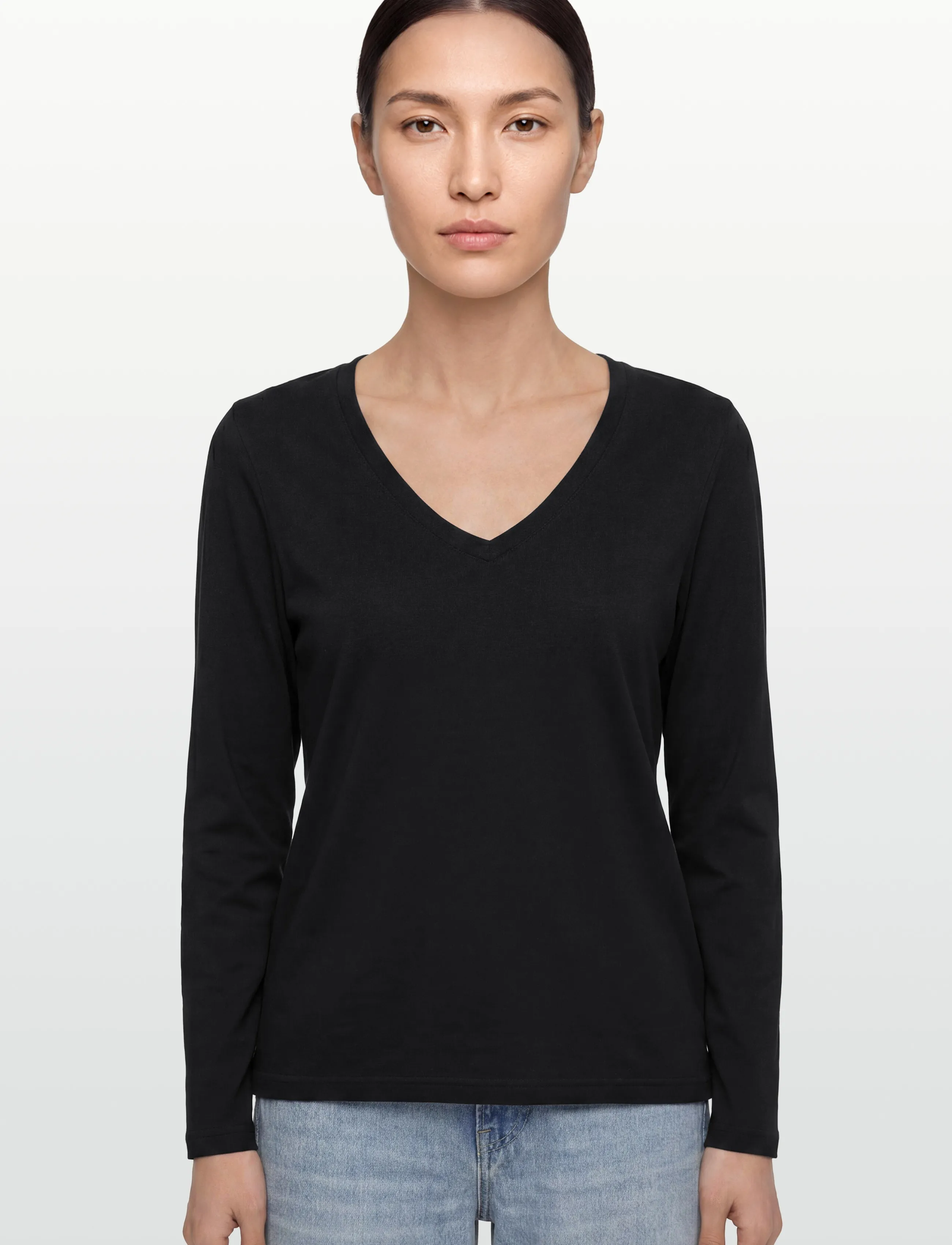 Coster Copenhagen - CC Heart long-sleeve v-neck t-shirt - langärmlige tops - black - 3