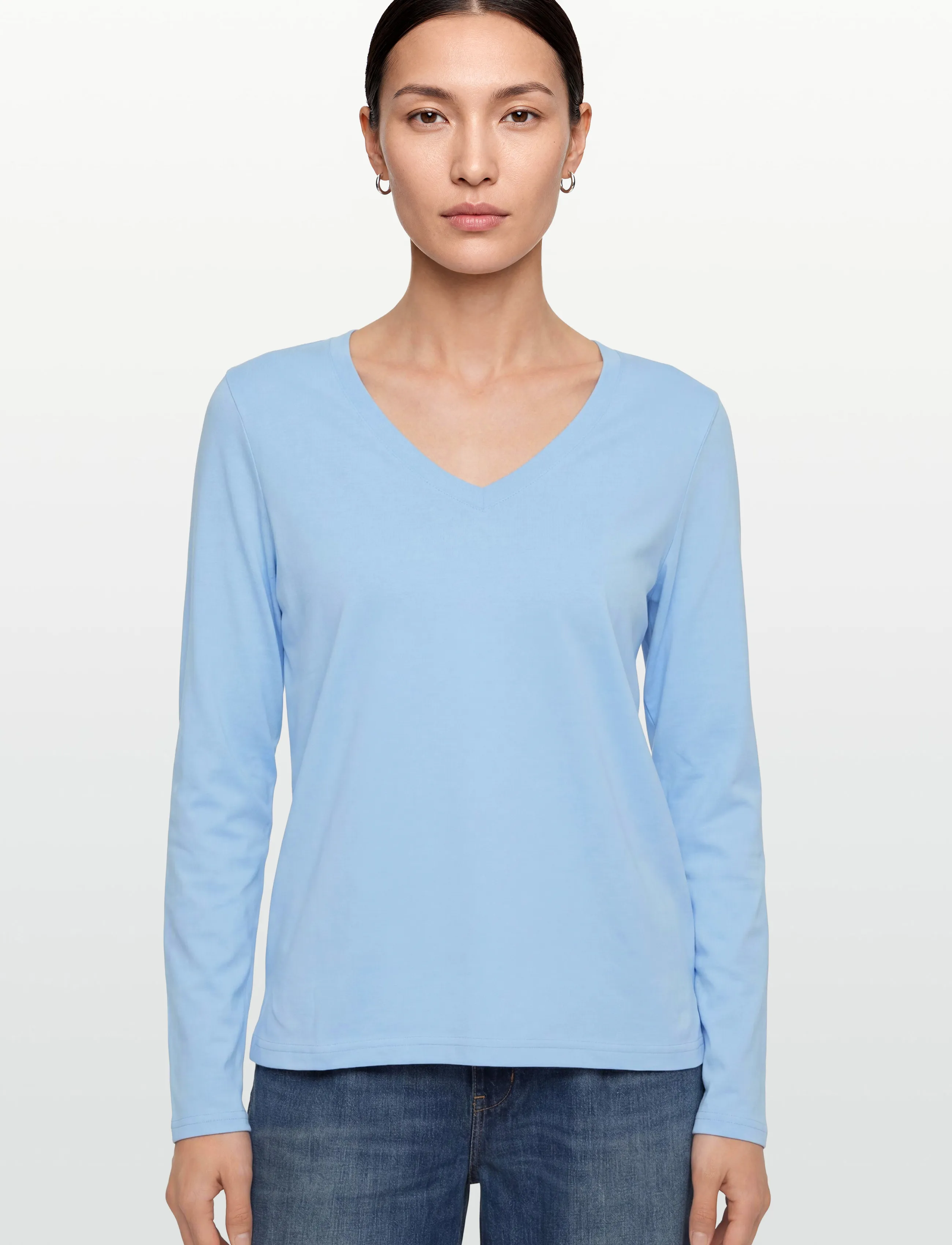 Coster Copenhagen - CC Heart long-sleeve v-neck t-shirt - langærmede toppe - powder blue - 3