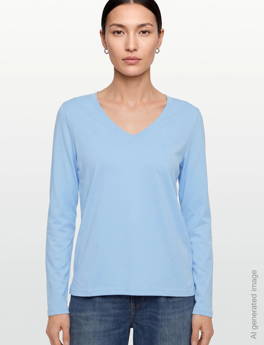 Coster Copenhagen - CC Heart long-sleeve v-neck t-shirt - langärmlige tops - powder blue - 3