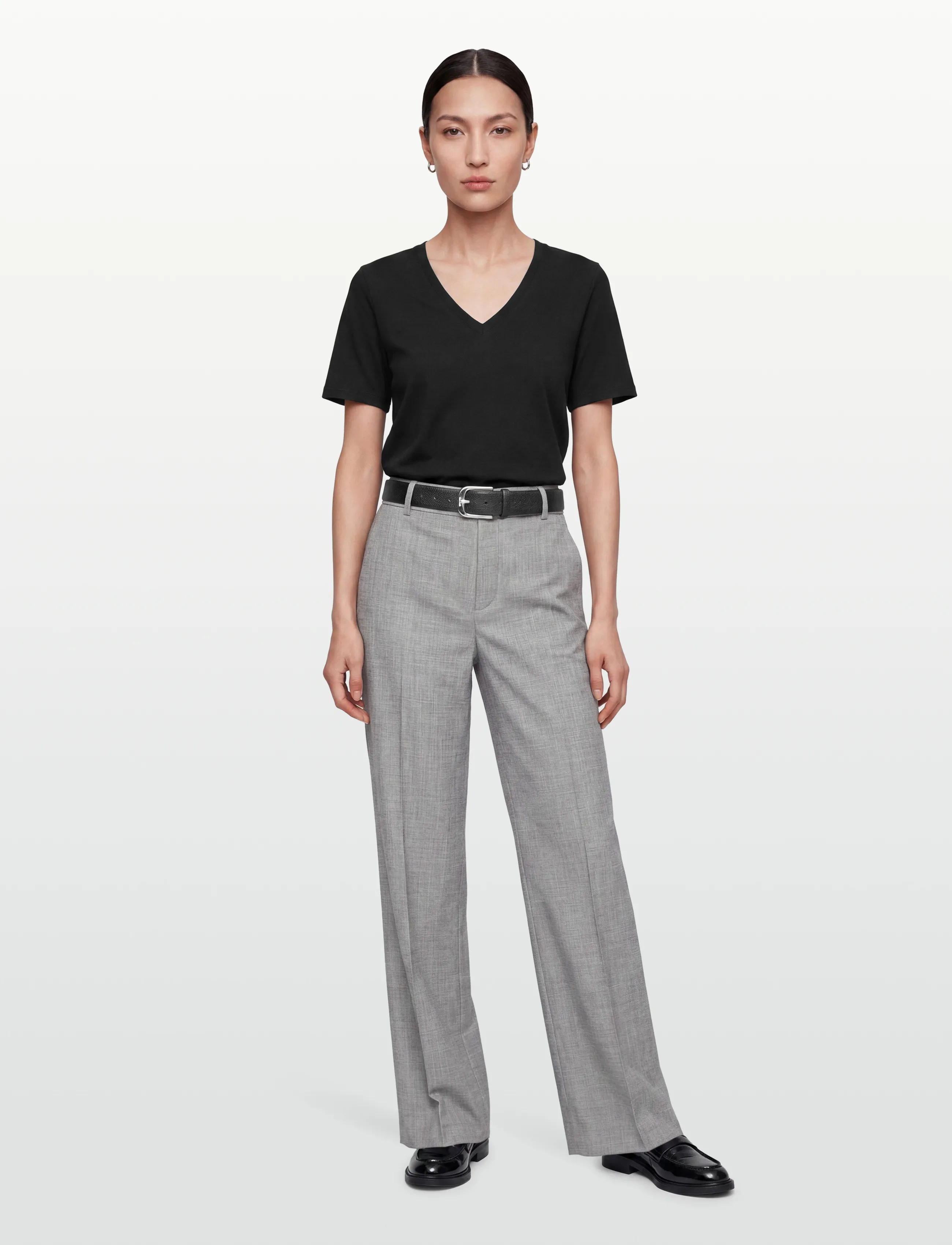 Coster Copenhagen Cc Heart Basic Regular V-Neck T-Shi, XS, T-shirts & Oberteile, Schwarz - Short-sleeved, Frauen