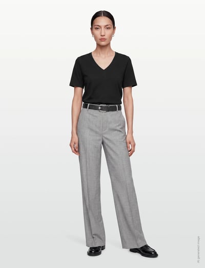 Coster Copenhagen CC Heart basic regular v-neck t-shi - T-krekli - BLACK / black