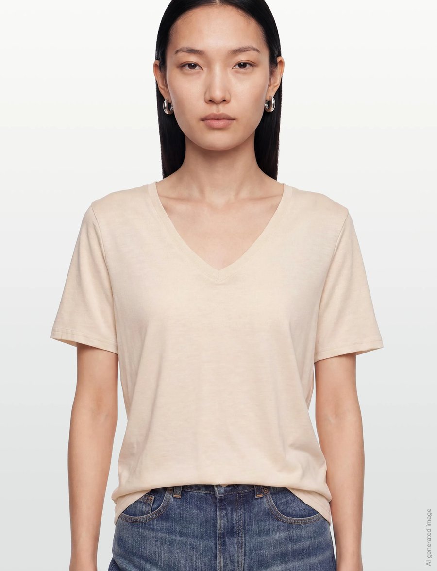 Coster Copenhagen - CC Heart basic regular v-neck t-shi - t-shirts - creme - 3